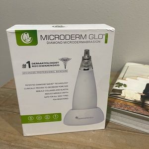 Microderm Mini Glow